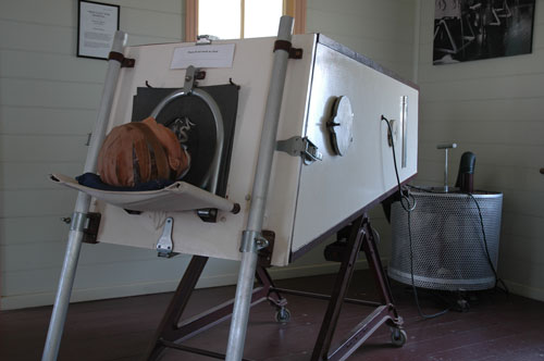Both Tank Respirator (Iron lung) in ACHHA collection at Rockhampton Heritage Village